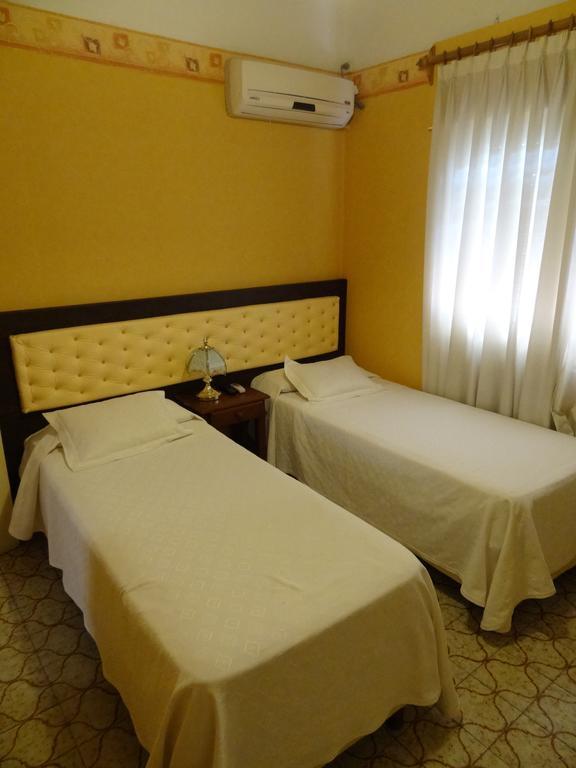Mon Petit Villa Carlos Paz Room photo